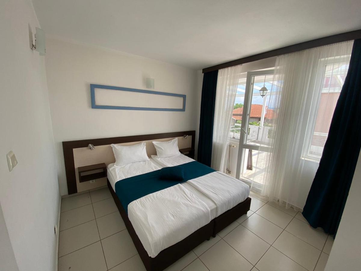 Lilia 2 Family Hotel Primorsko Zewnętrze zdjęcie