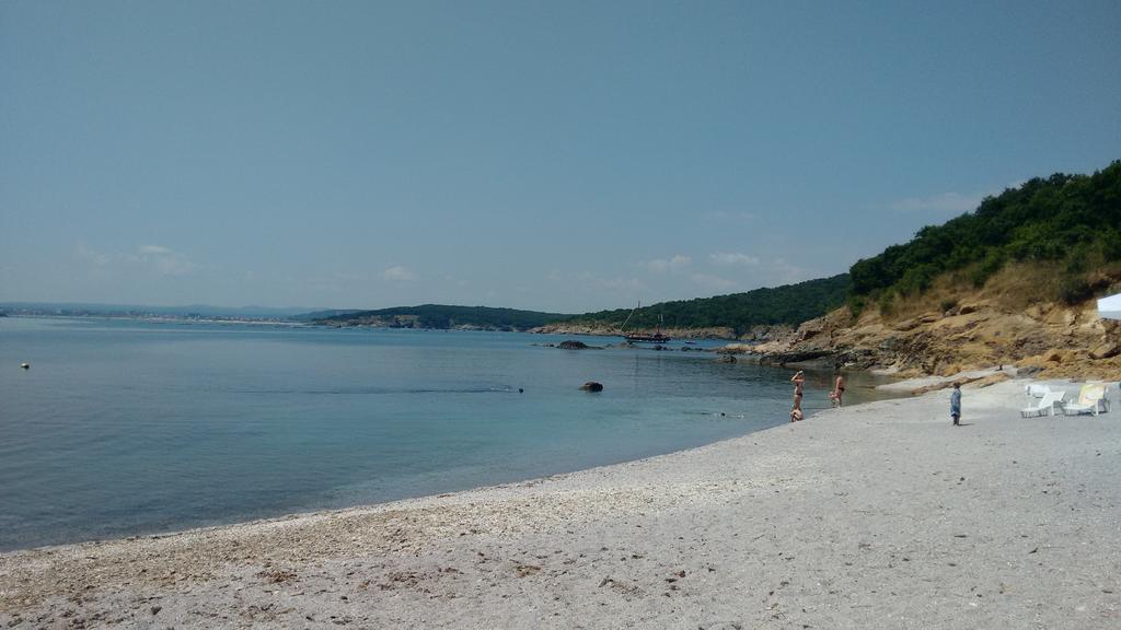 Lilia 2 Family Hotel Primorsko Zewnętrze zdjęcie